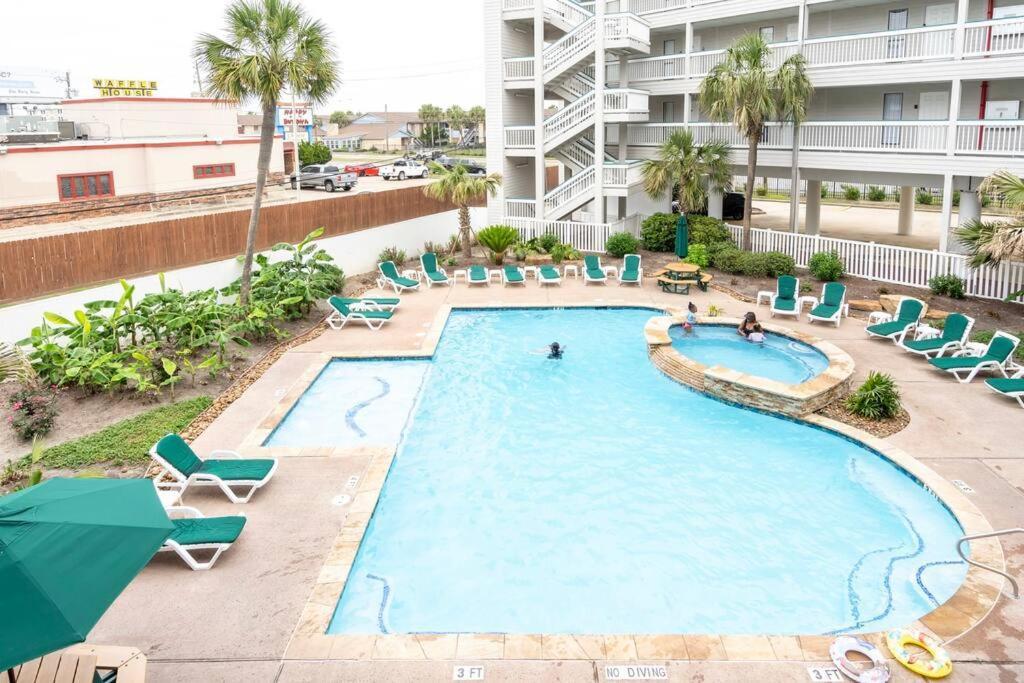 Gypsea Blu Beach Condo Steps To The Beach Galveston Exterior foto